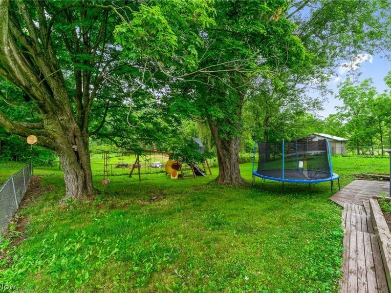 6235 Homeworth Road, Homeworth, OH 44634 Photo 24