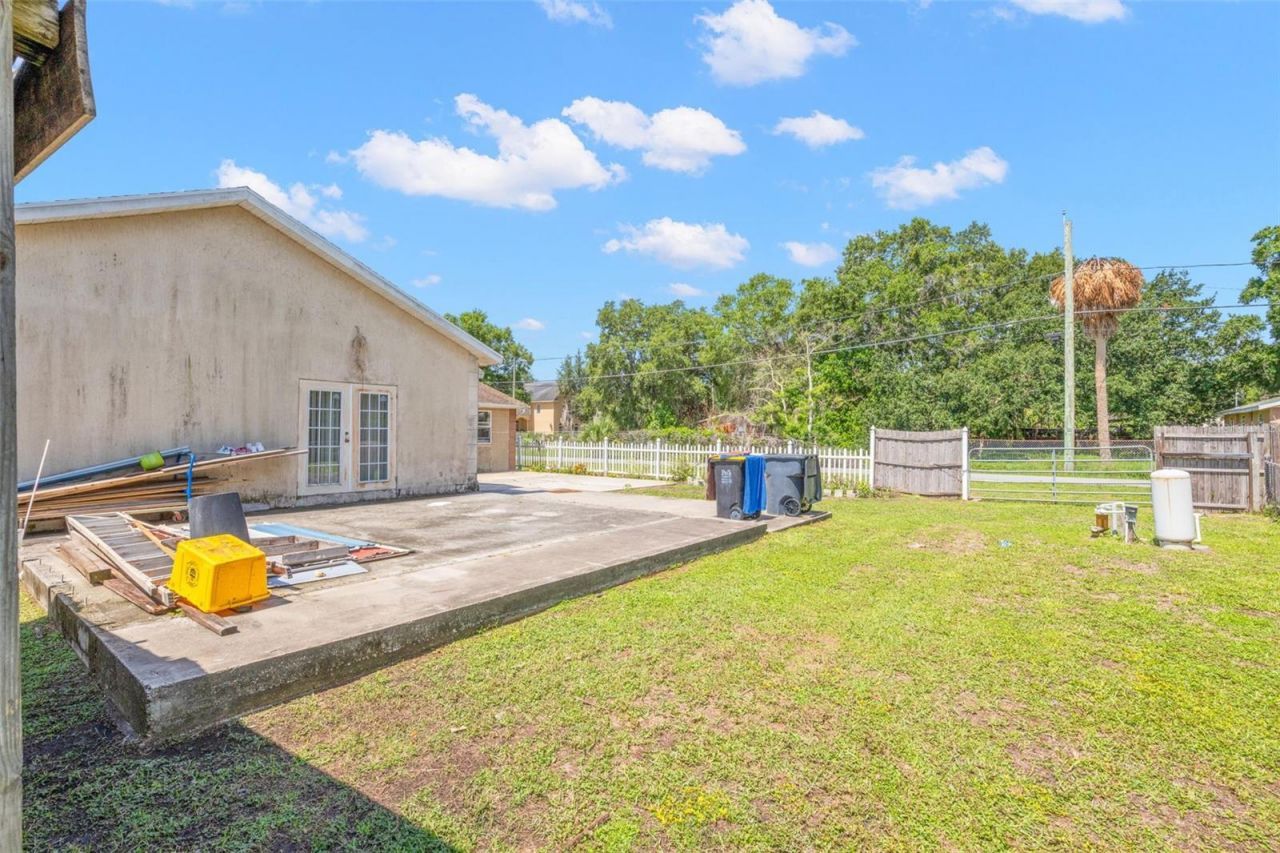 2442 Shirah Road , Auburndale, FL 33823 Photo