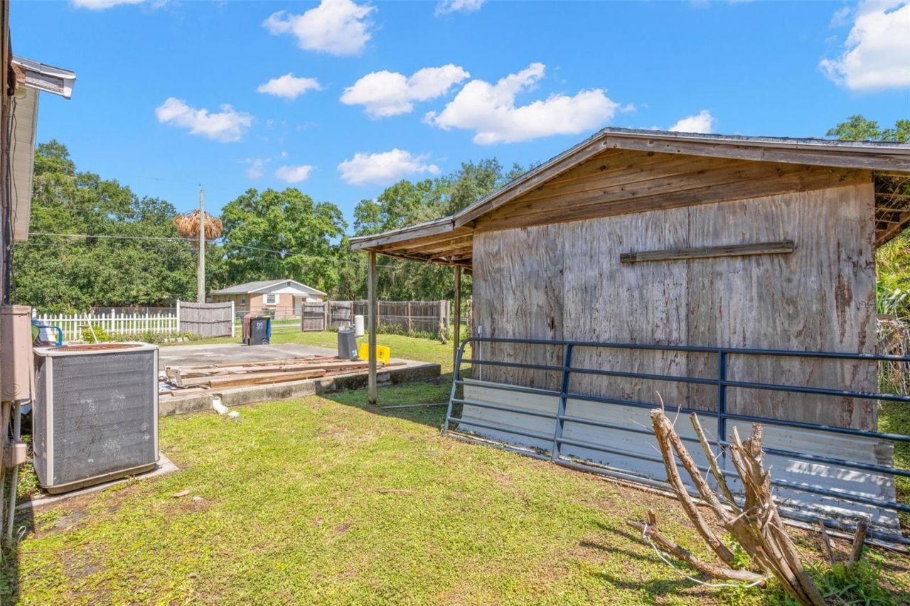2442 Shirah Road , Auburndale, FL 33823 Photo