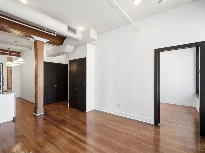 607 Main Street, Cincinnati, OH 45202 Photo 10