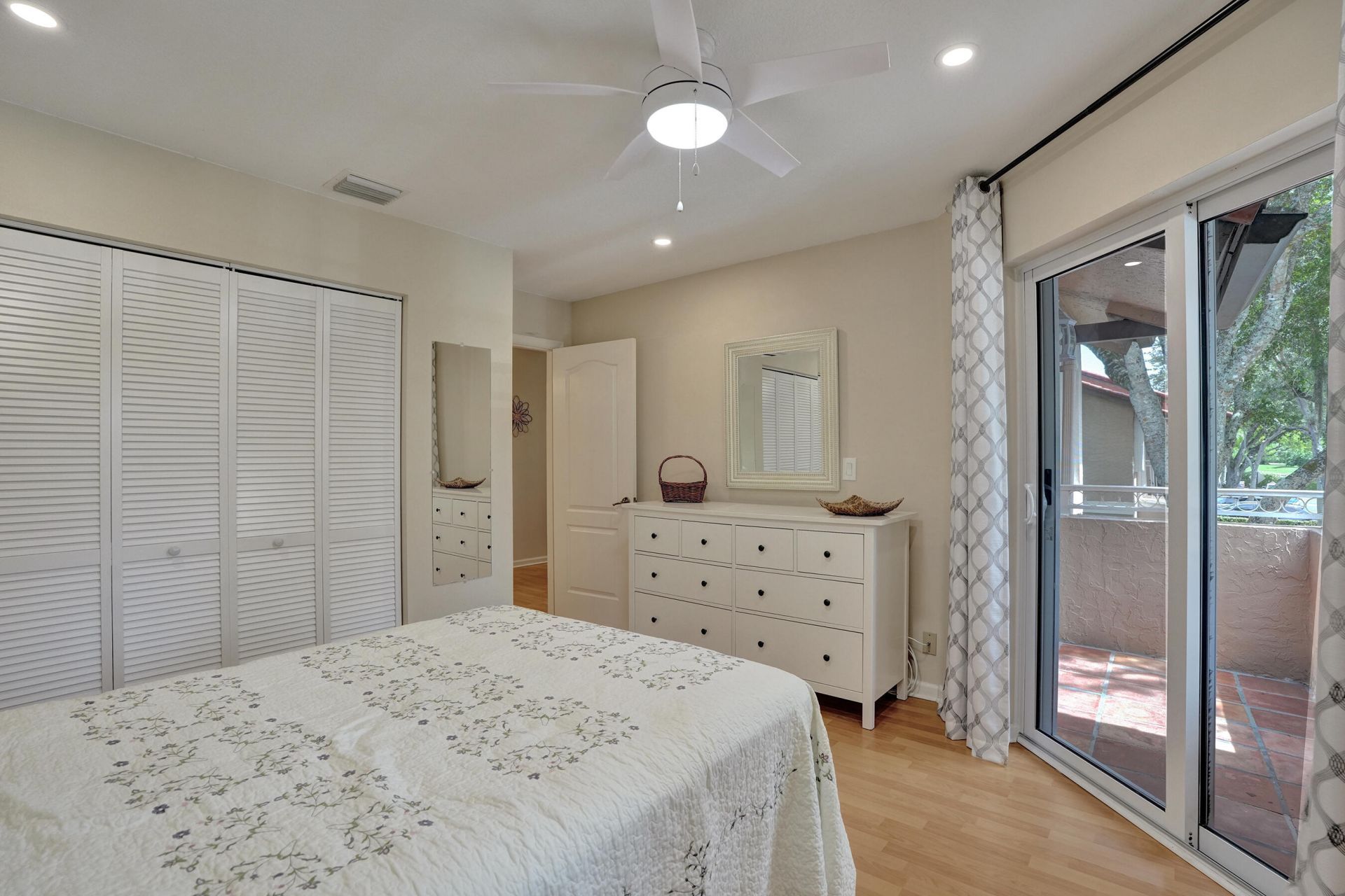 4921 Riverside Drive, Unit 606, Coral Springs, FL 33067 Photo