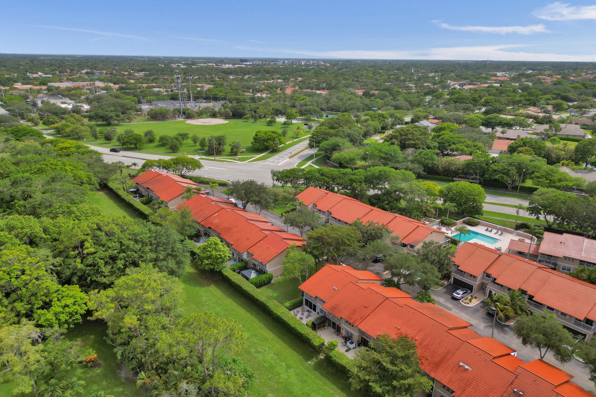 4921 Riverside Drive, Unit 606, Coral Springs, FL 33067 Photo