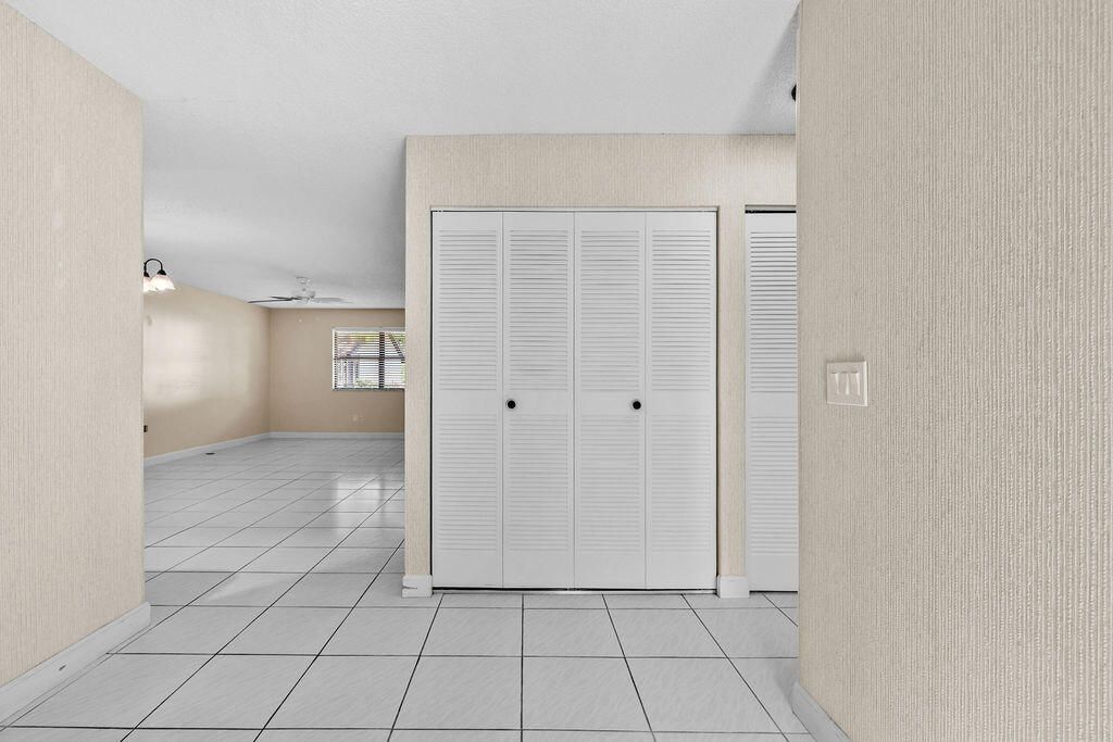 191 Mastic Tree Court, Royal Palm Beach, FL 33411 Photo