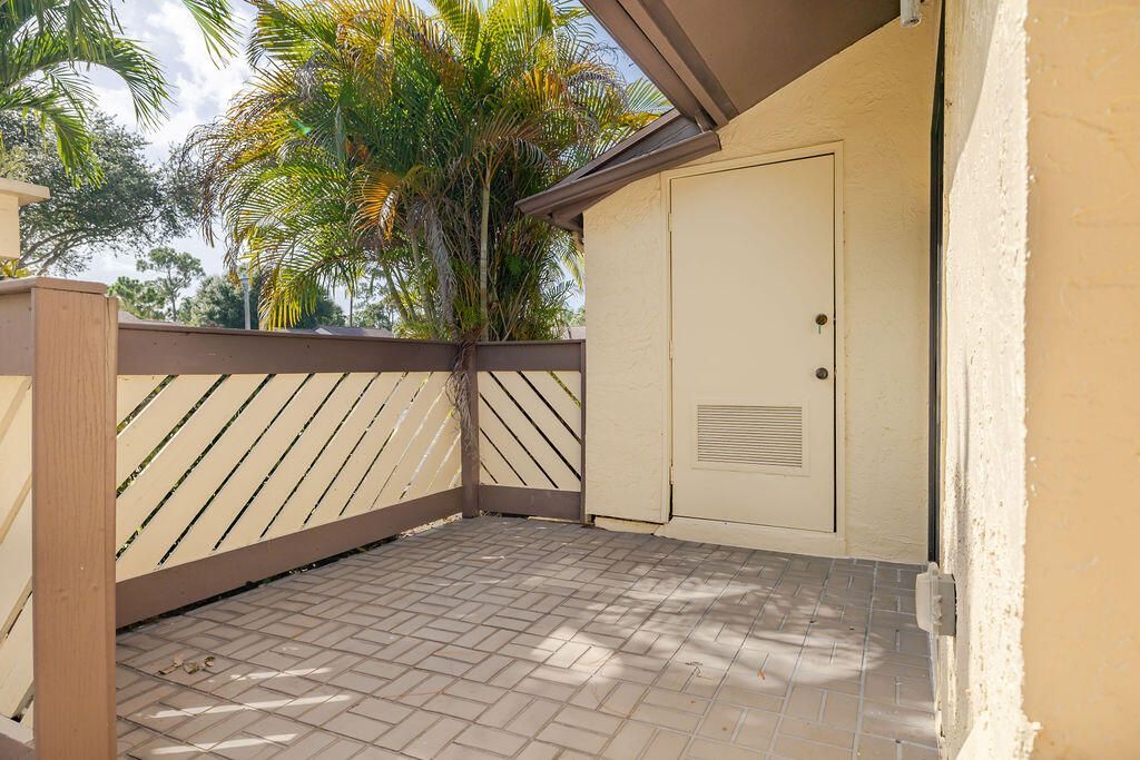 191 Mastic Tree Court, Royal Palm Beach, FL 33411 Photo