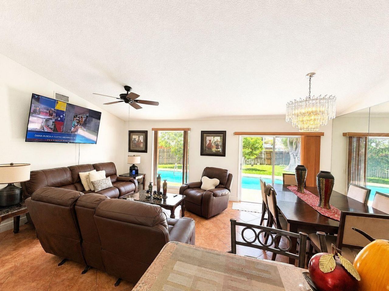 5202 El Claro Circle, West Palm Beach, FL 33415 Photo