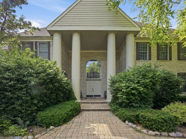 4113 Carlisle Drive , Prairie Grove, IL 60012