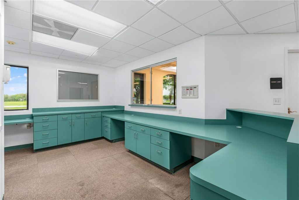 845 37 Th Place, Vero Beach, FL 32960 Photo