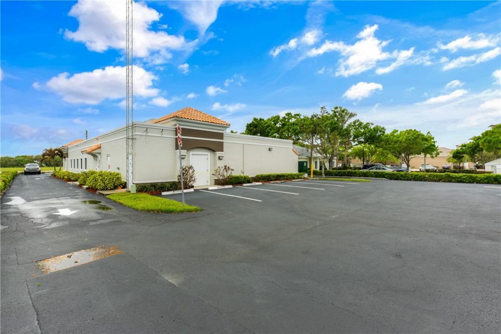 845 37 Th Place, Vero Beach, FL 32960 Photo