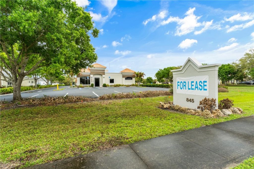 845 37 Th Place, Vero Beach, FL 32960 Photo