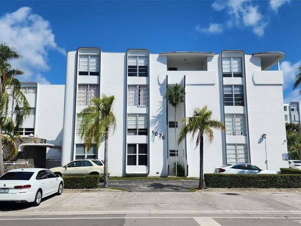 1075 93rd St , Unit 304, Bay Harbor Islands, FL 33154