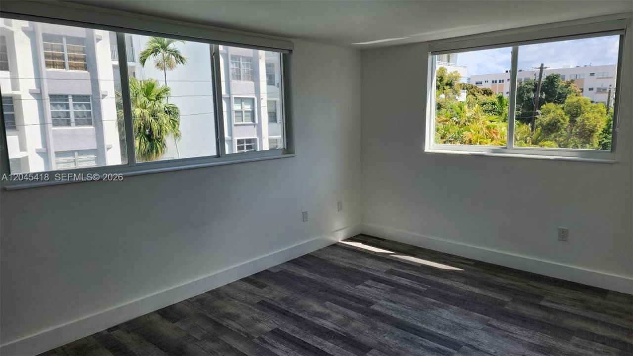 1075 93rd St , Unit 304, Bay Harbor Islands, FL 33154 Photo