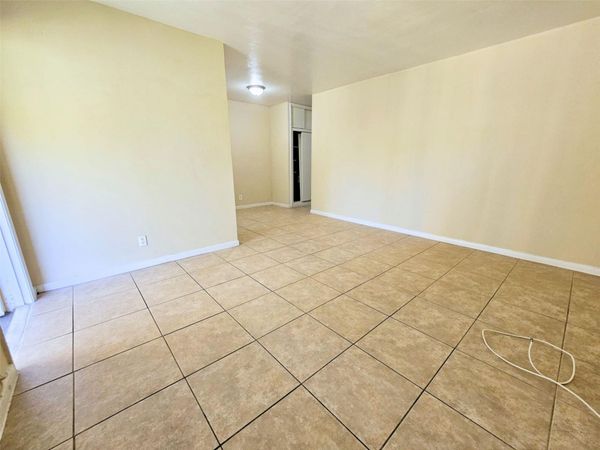 3741 SW 1st Street, Unit 11, Fort Lauderdale, FL 33312