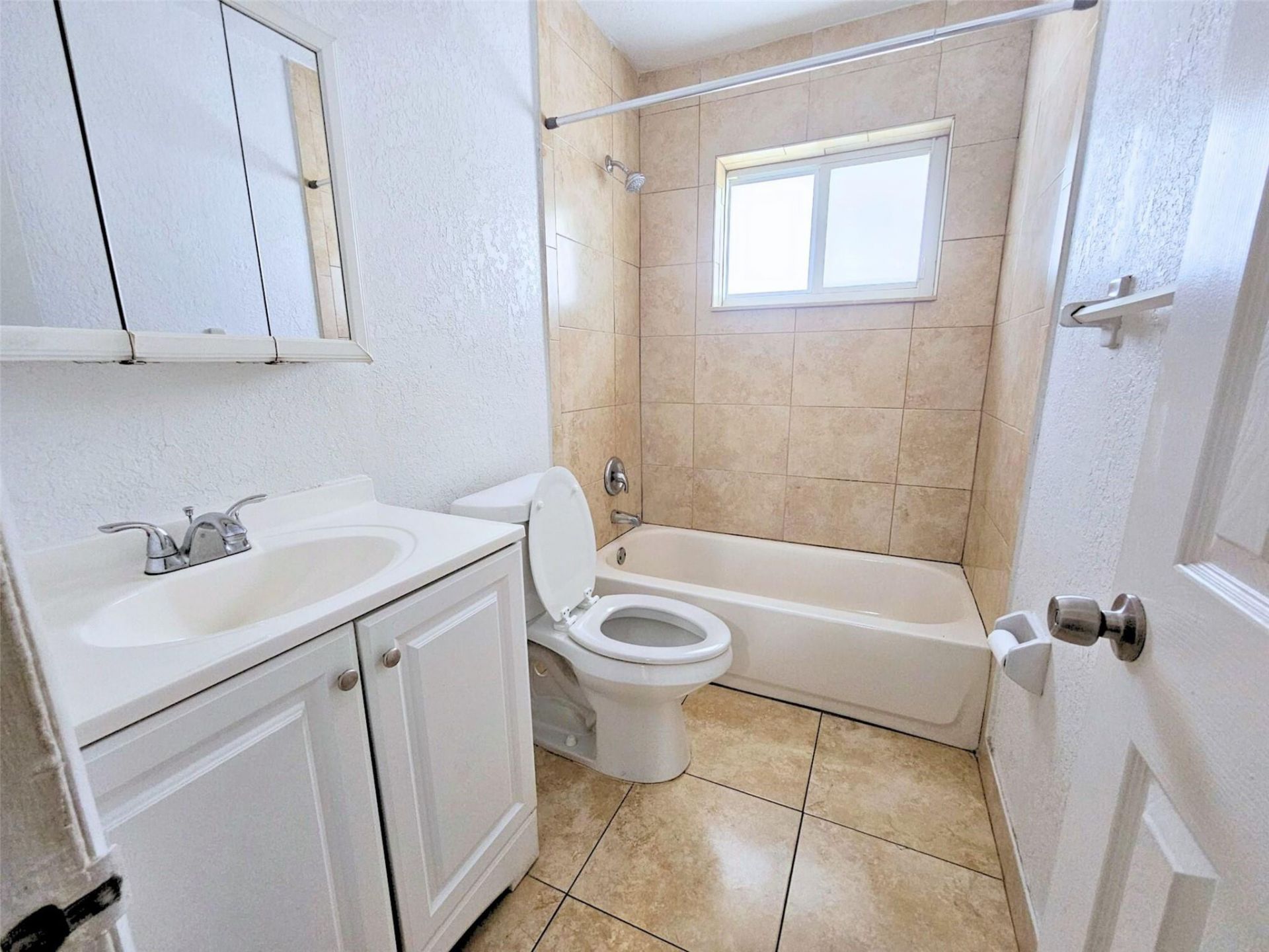 3741 SW 1st Street, Unit 11, Fort Lauderdale, FL 33312 Photo