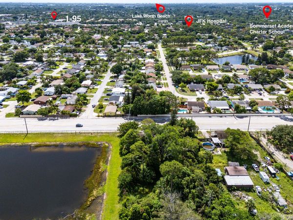 4401 S Haverhill Road, Lake Worth, FL 33463