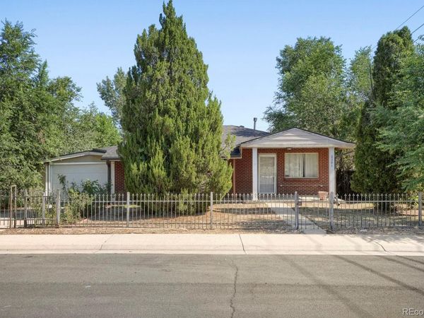 2201 W 55th Avenue, Denver, CO 80221