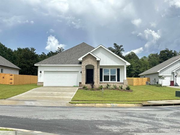 4946 Snipe Rd, Pace, FL 32571