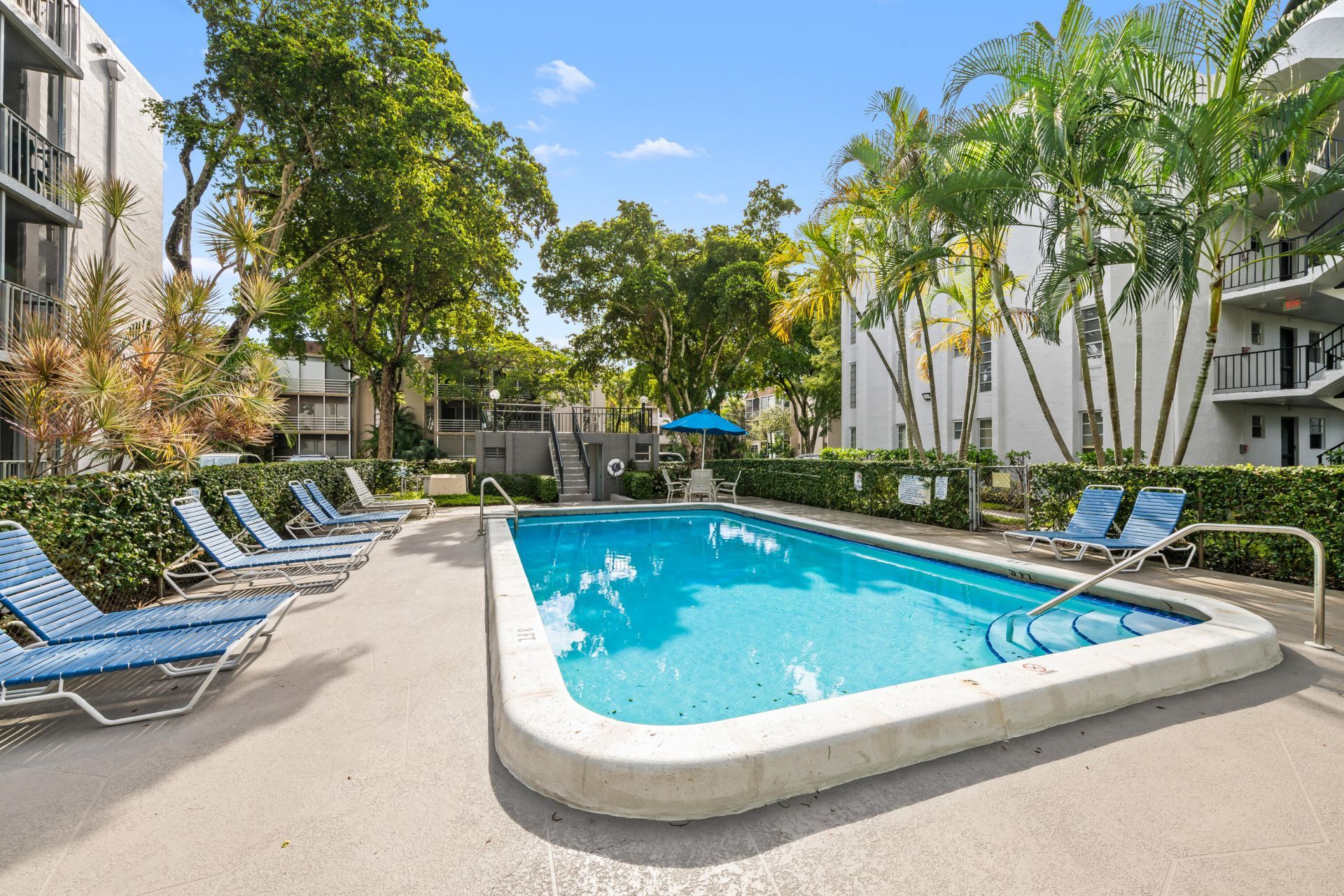 483 N Pine Island Road, Unit C304, Plantation, FL 33324 Photo