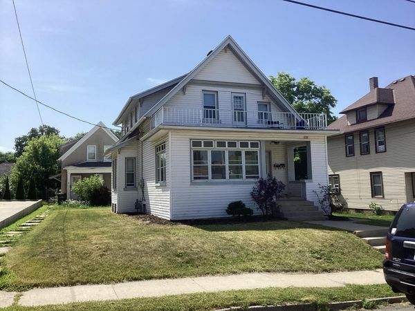 128 N 9th AVENUE, Unit 128A, West Bend, WI 53095