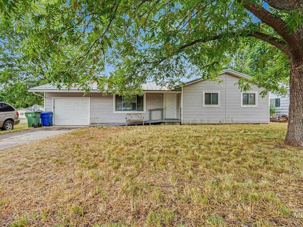 2305 Marlene Cir, Payette, ID 83661