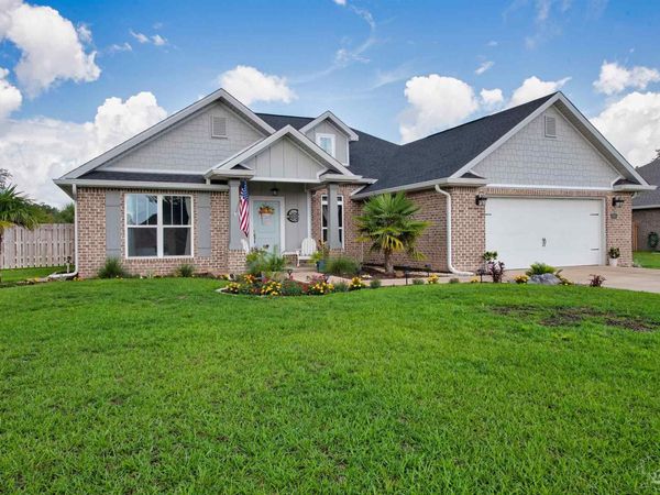 6565 Cedar Key Dr, Milton, FL 32570