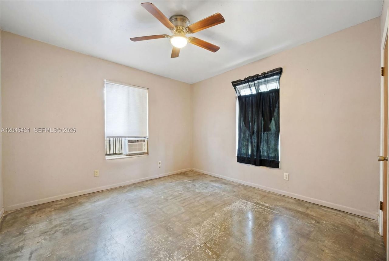 5901 SW 62nd St, Miami, FL 33143 Photo