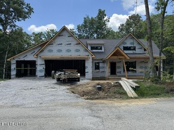 148 Pomeroy Drive, Crossville, TN 38558