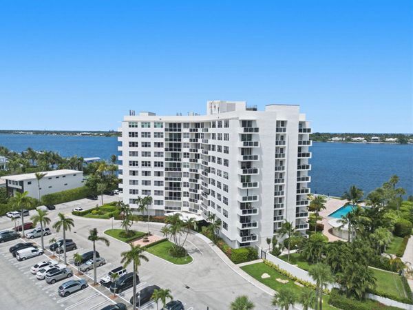 2800 N Flagler Drive, Unit 410, West Palm Beach, FL 33407