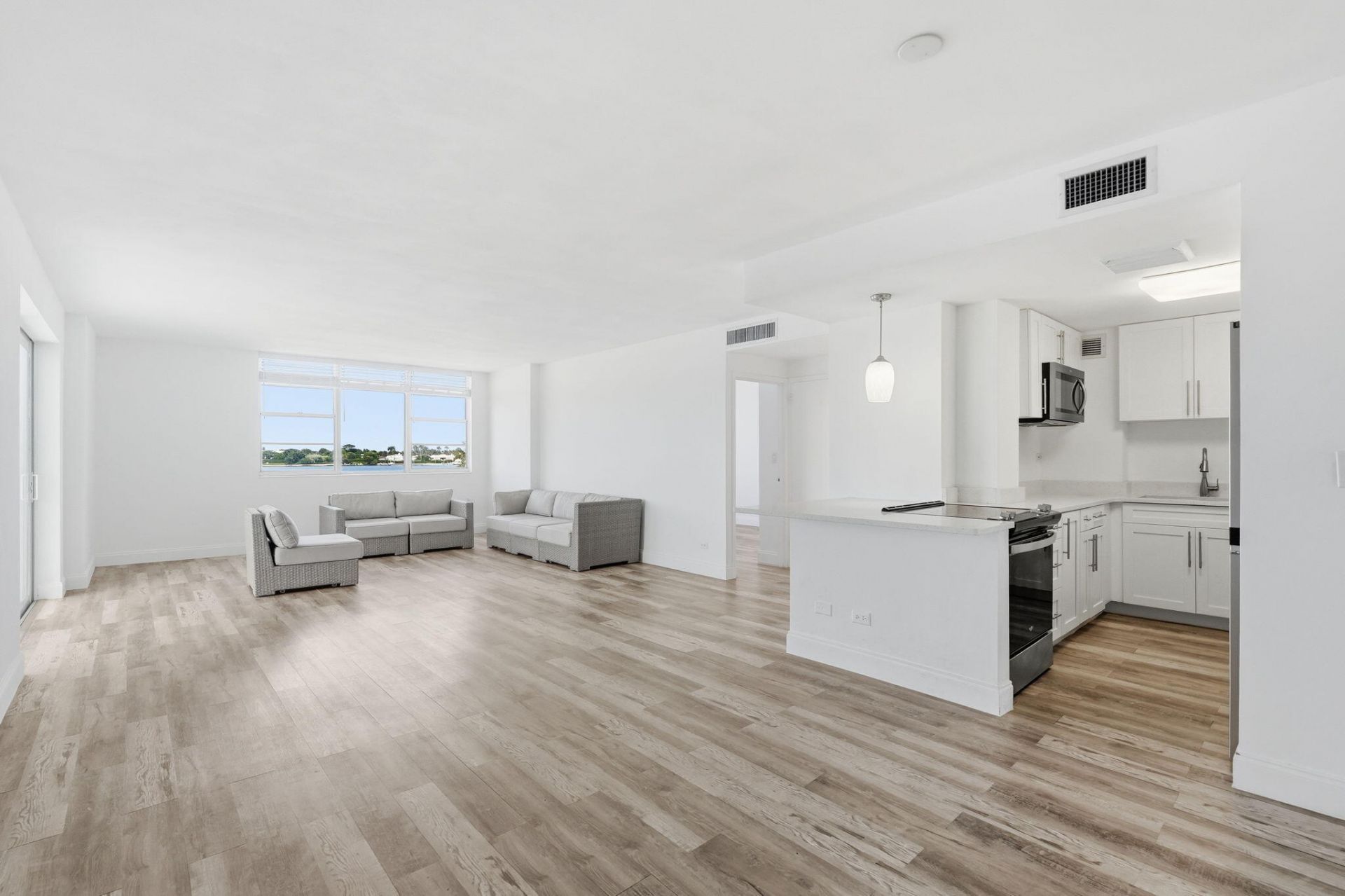 2800 N Flagler Drive, Unit 410, West Palm Beach, FL 33407 Photo