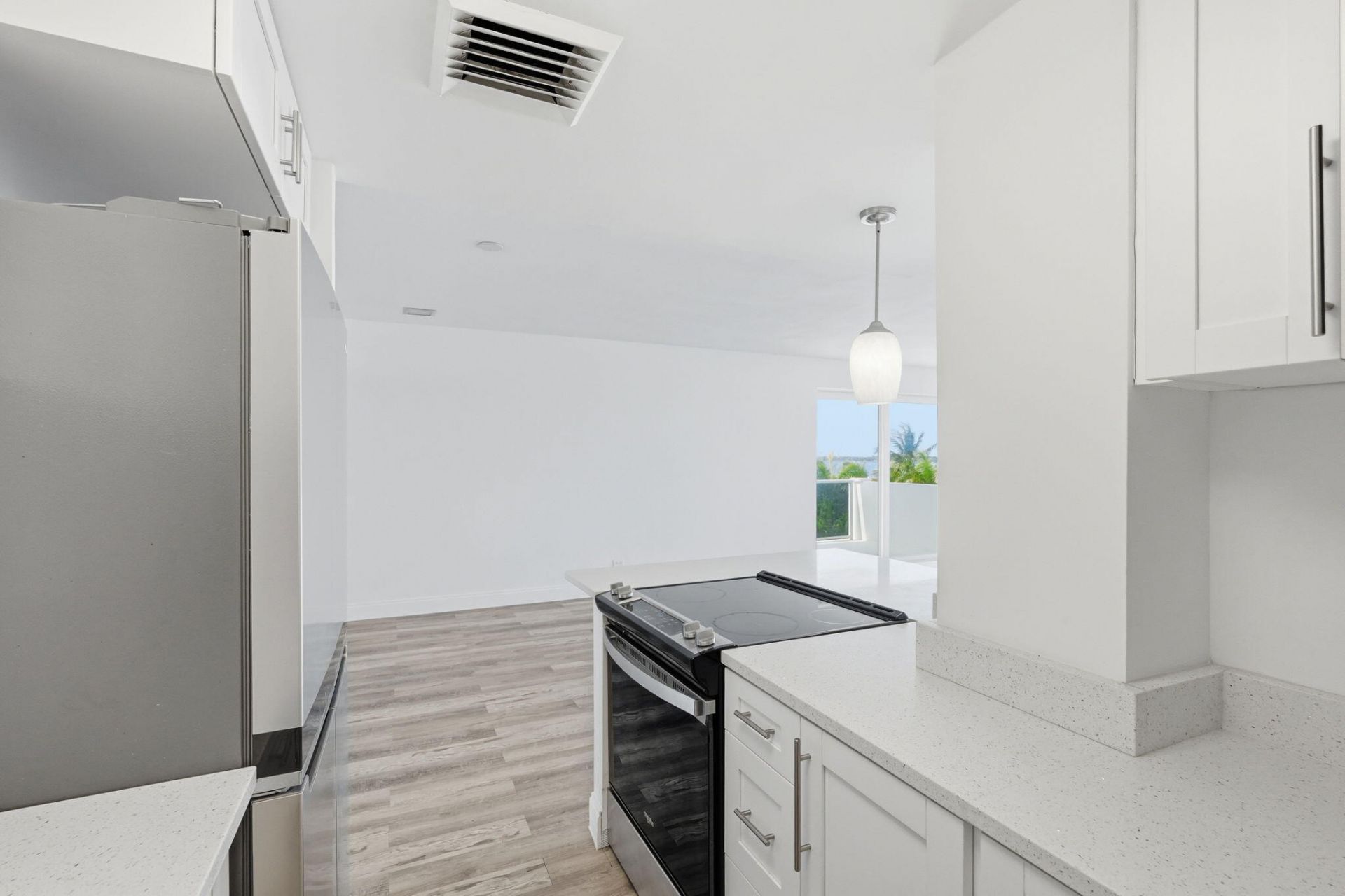 2800 N Flagler Drive, Unit 410, West Palm Beach, FL 33407 Photo