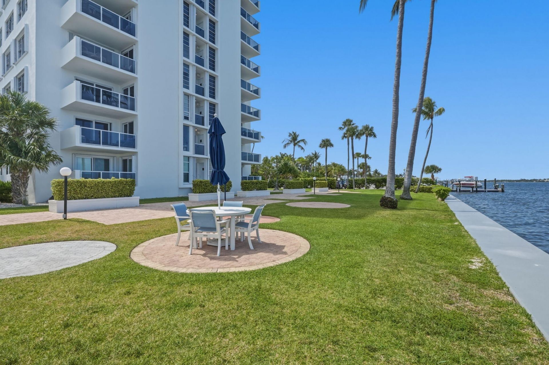 2800 N Flagler Drive, Unit 410, West Palm Beach, FL 33407 Photo
