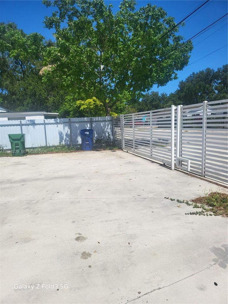 2467 NW 95th Ter , Unit Front, Miami, FL 33147 Photo