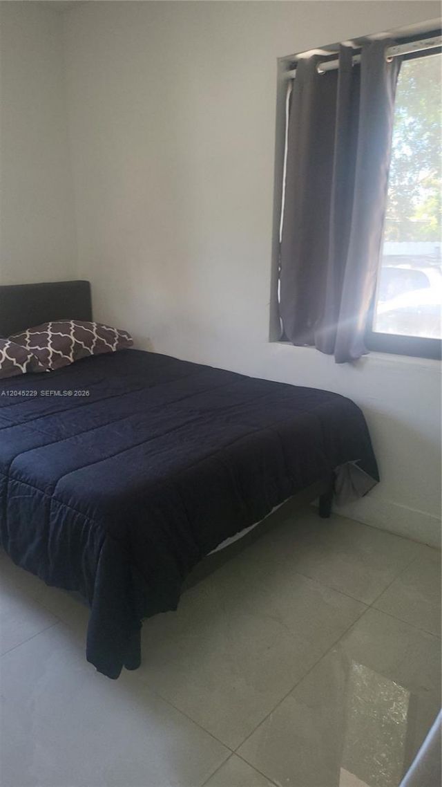 2467 NW 95th Ter , Unit Front, Miami, FL 33147 Photo