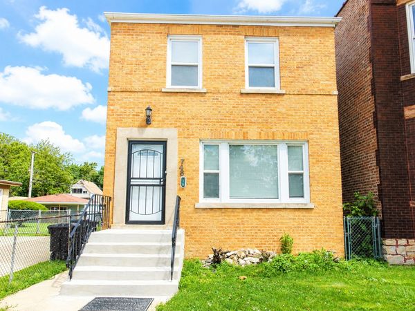 748 E 69th Place , Chicago, IL 60637