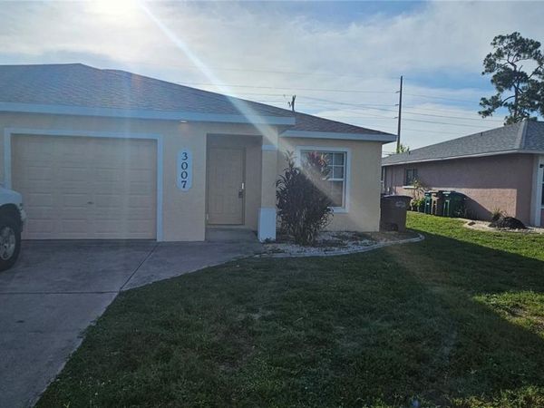3007 SW SANTA BARBARA PLACE , CAPE CORAL, FL 33914