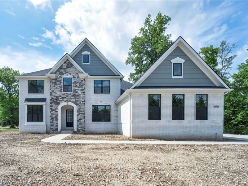 21072 Cedar Creek Drive, Strongsville, OH 44149 Photo 2