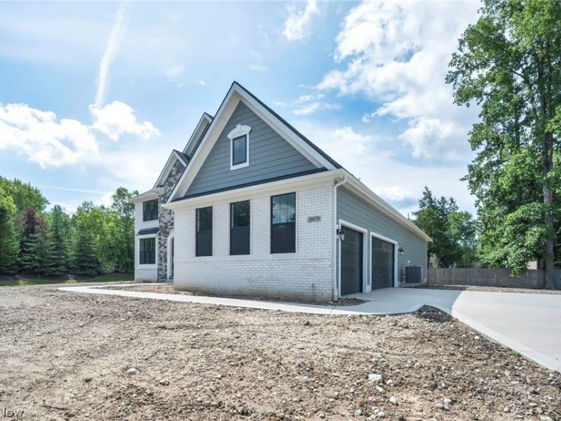 21072 Cedar Creek Drive, Strongsville, OH 44149 Photo 48