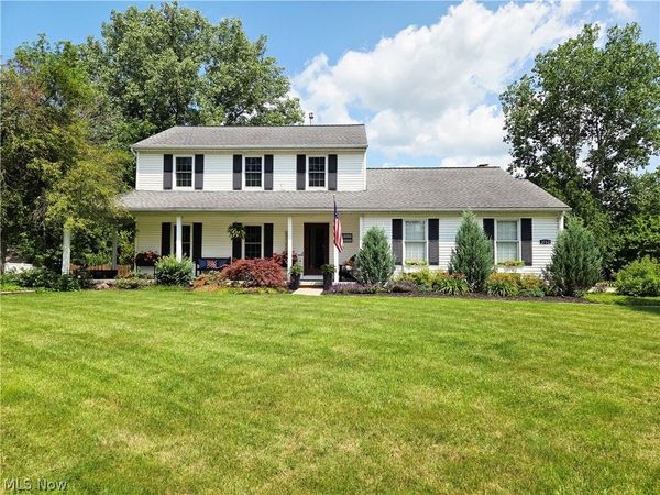 3753 Jaycox Road , Avon, OH 44011