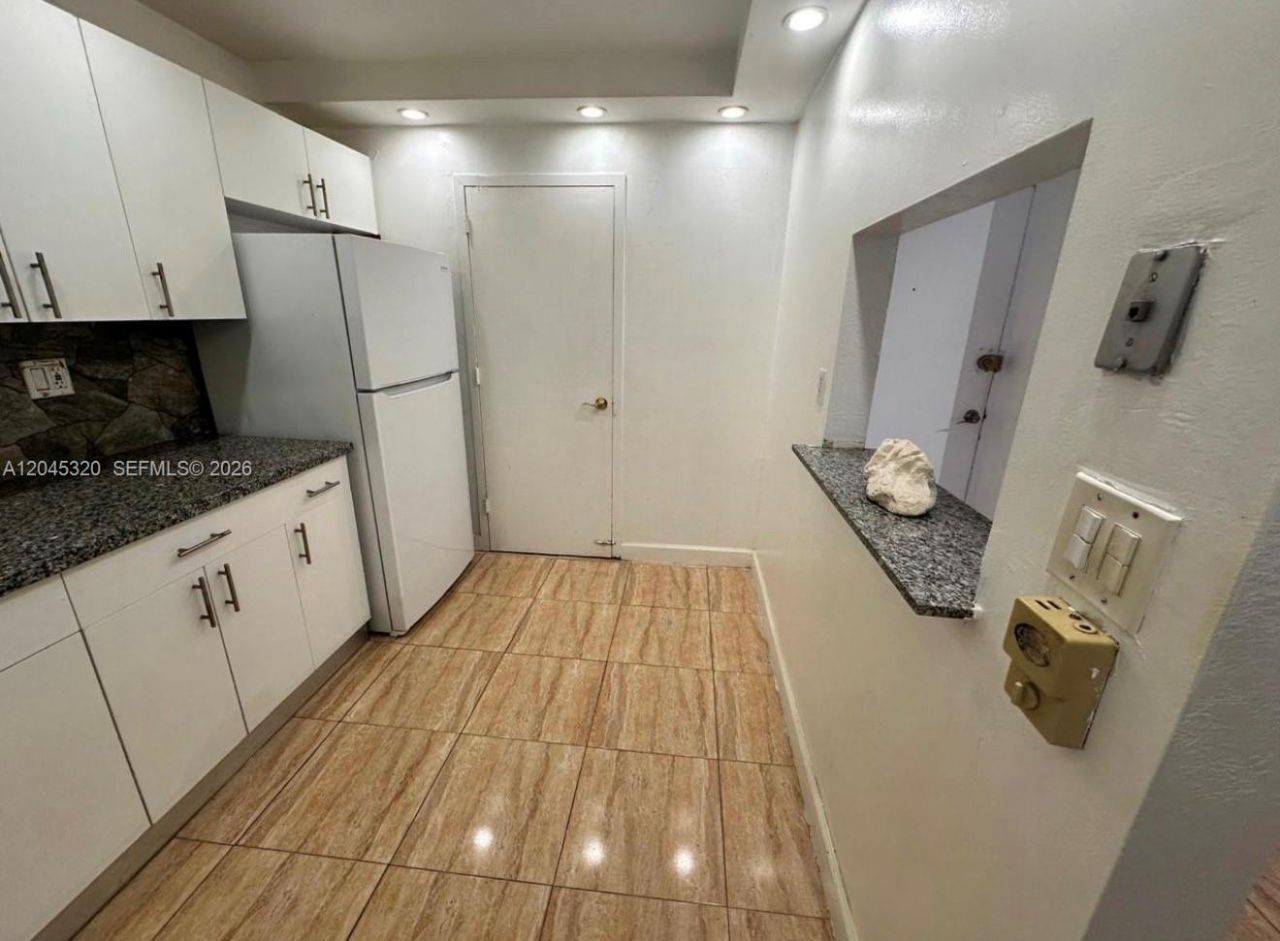 1470 NE 125th Ter, Unit 412, North Miami, FL 33161 Photo