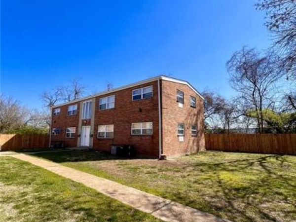 4235 Tholozan Avenue , St Louis, MO 63116