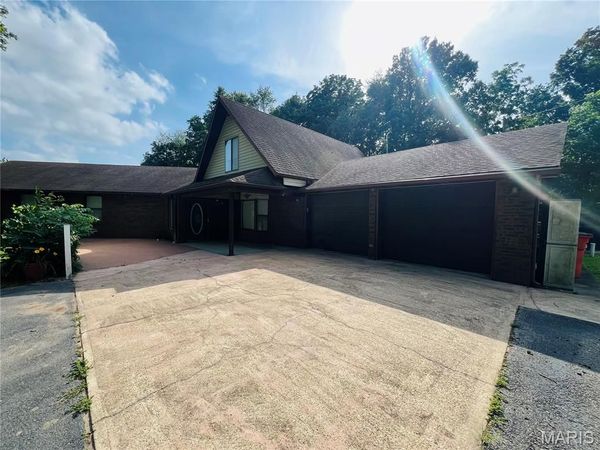 138 W Schumaker Avenue , Puxico, MO 63960