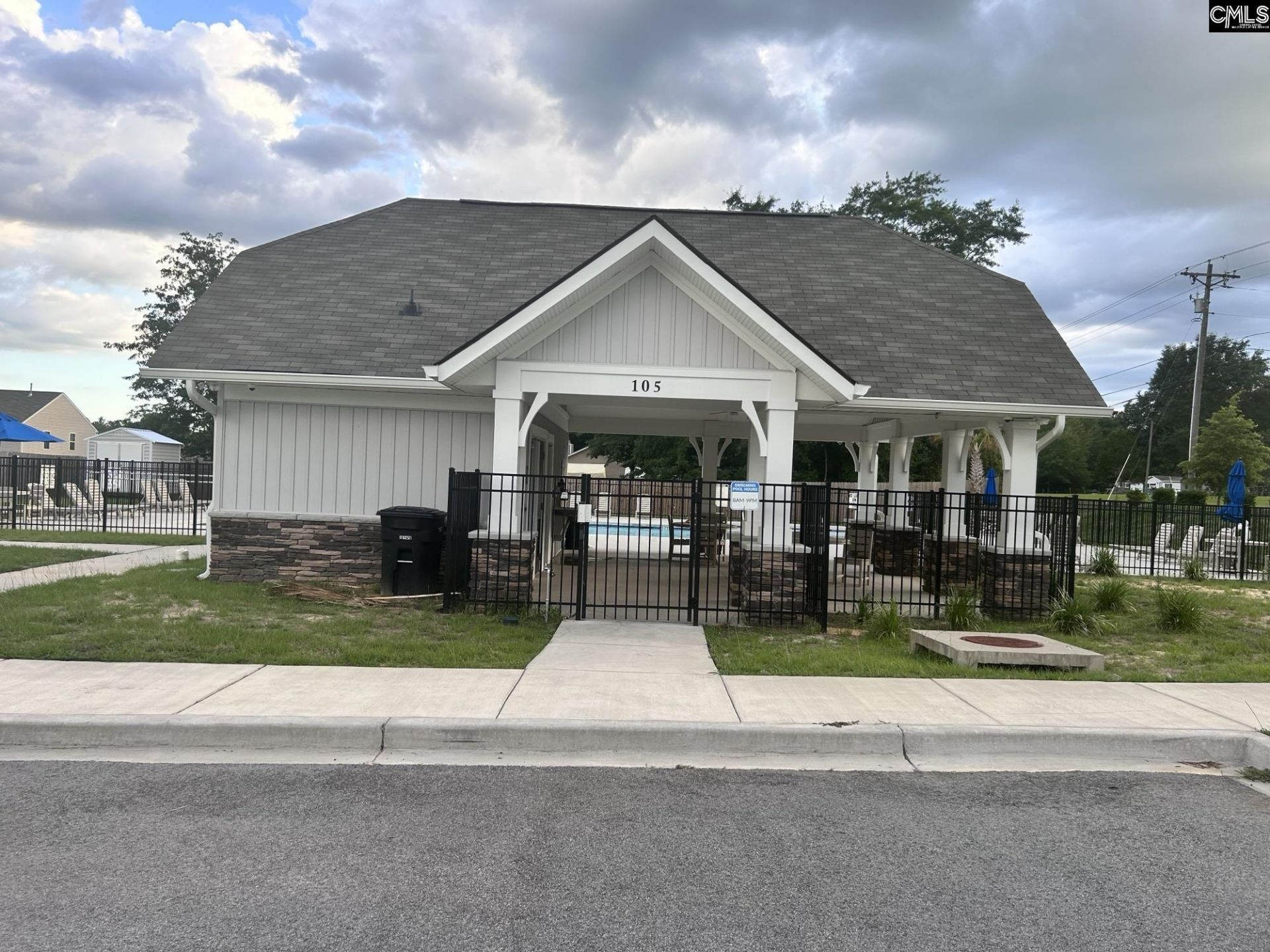 257 Carrington Drive  Photo 13