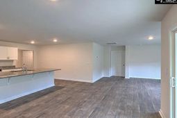 257 Carrington Drive  photo 4