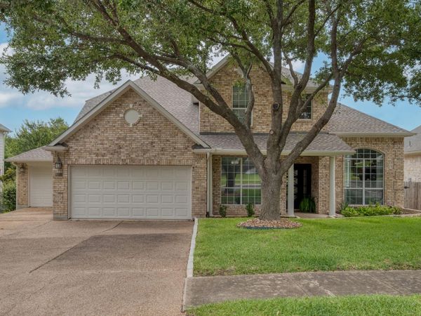 8302 Sunburst PKWY, Round Rock, TX 78681