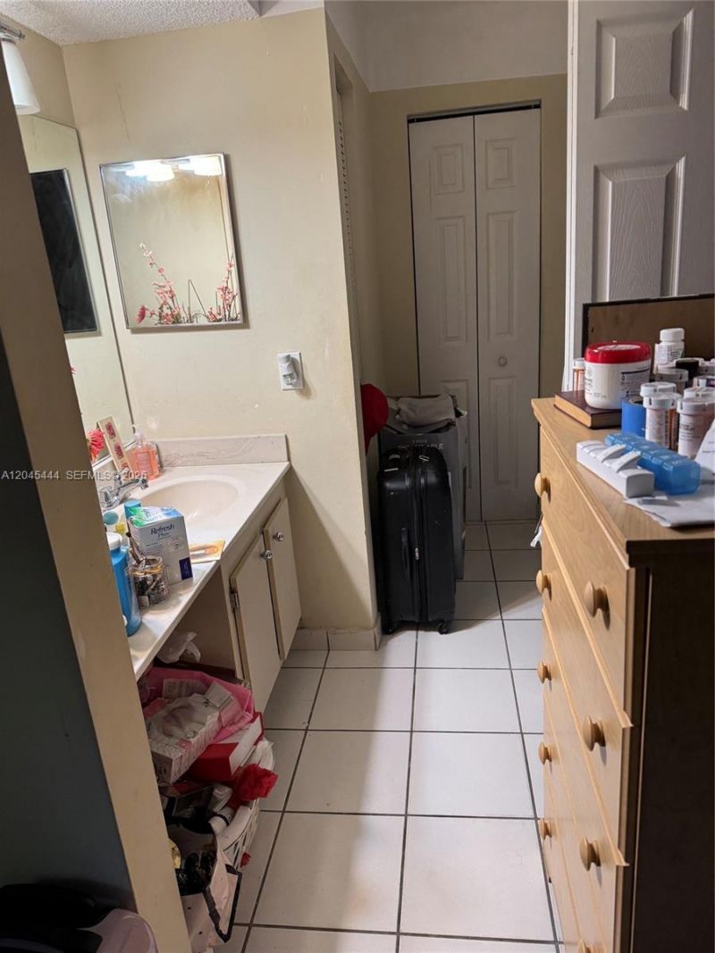 8820 SW 132nd Pl, Unit 405D-S, Miami, FL 33186 Photo