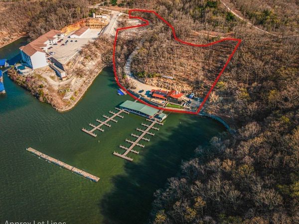 364 Galley Road, Camdenton, MO 65020