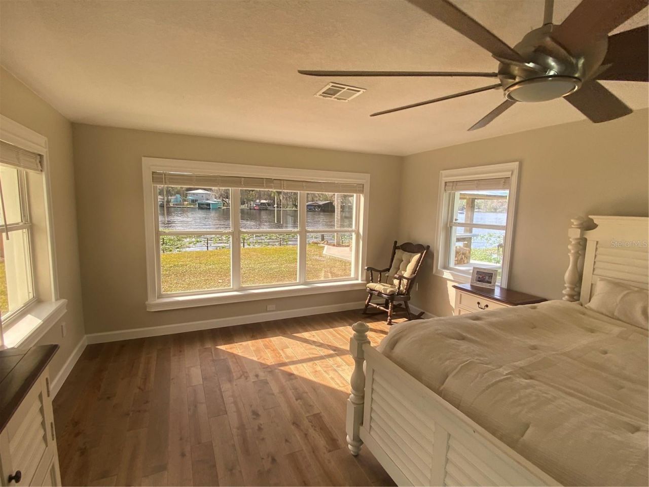 1645 Spring Garden Drive , Astor, FL 32102 Photo