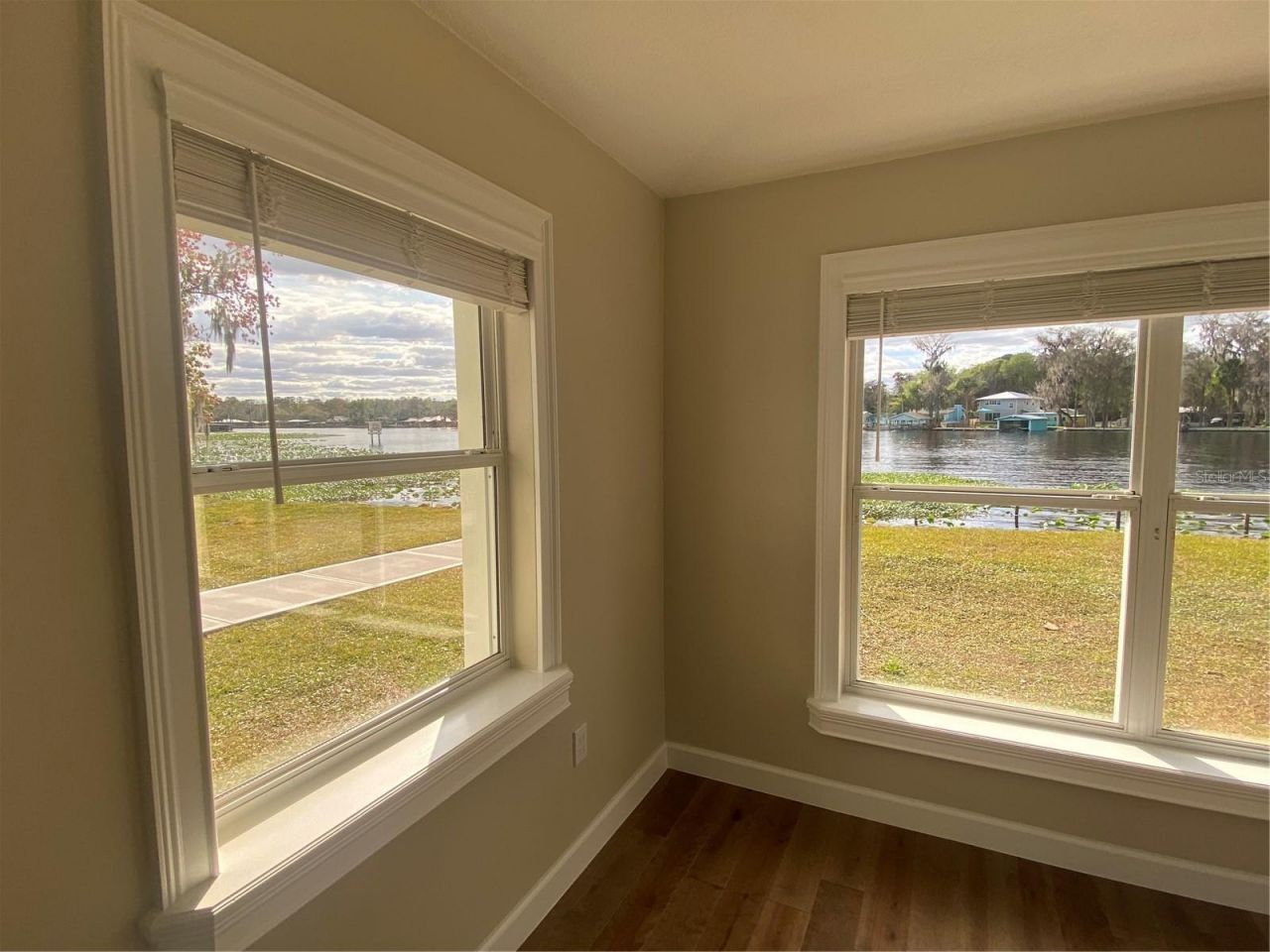 1645 Spring Garden Drive , Astor, FL 32102 Photo