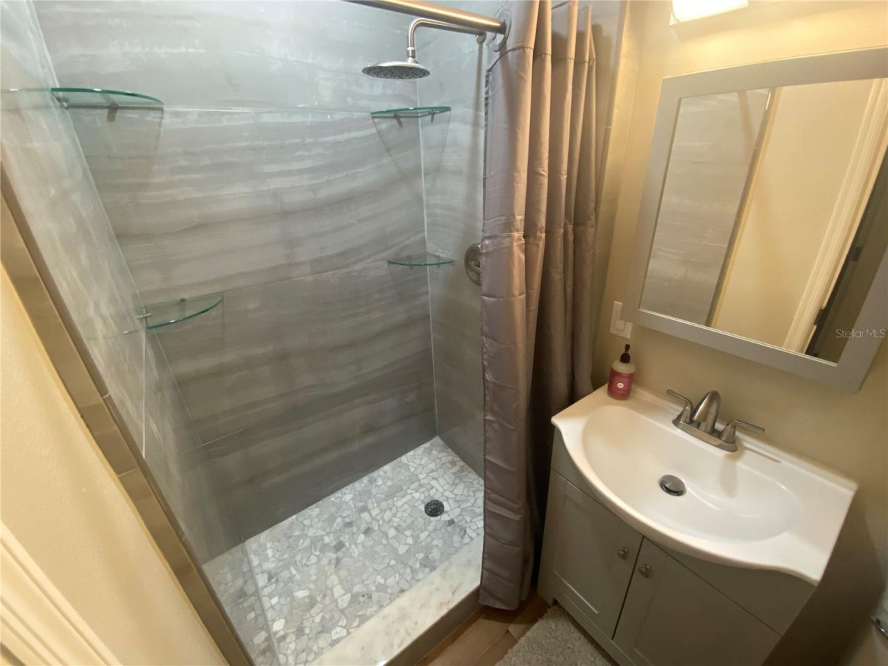 1645 Spring Garden Drive , Astor, FL 32102 Photo