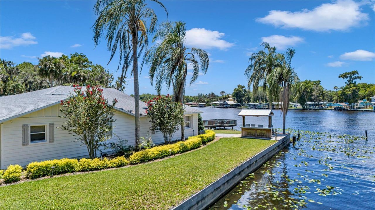 1645 Spring Garden Drive, Astor, FL 32102 Photo