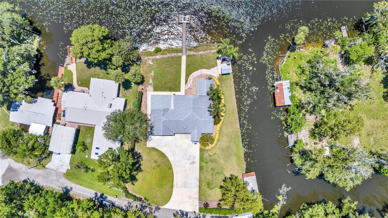 1645 Spring Garden Drive, Astor, FL 32102 Photo